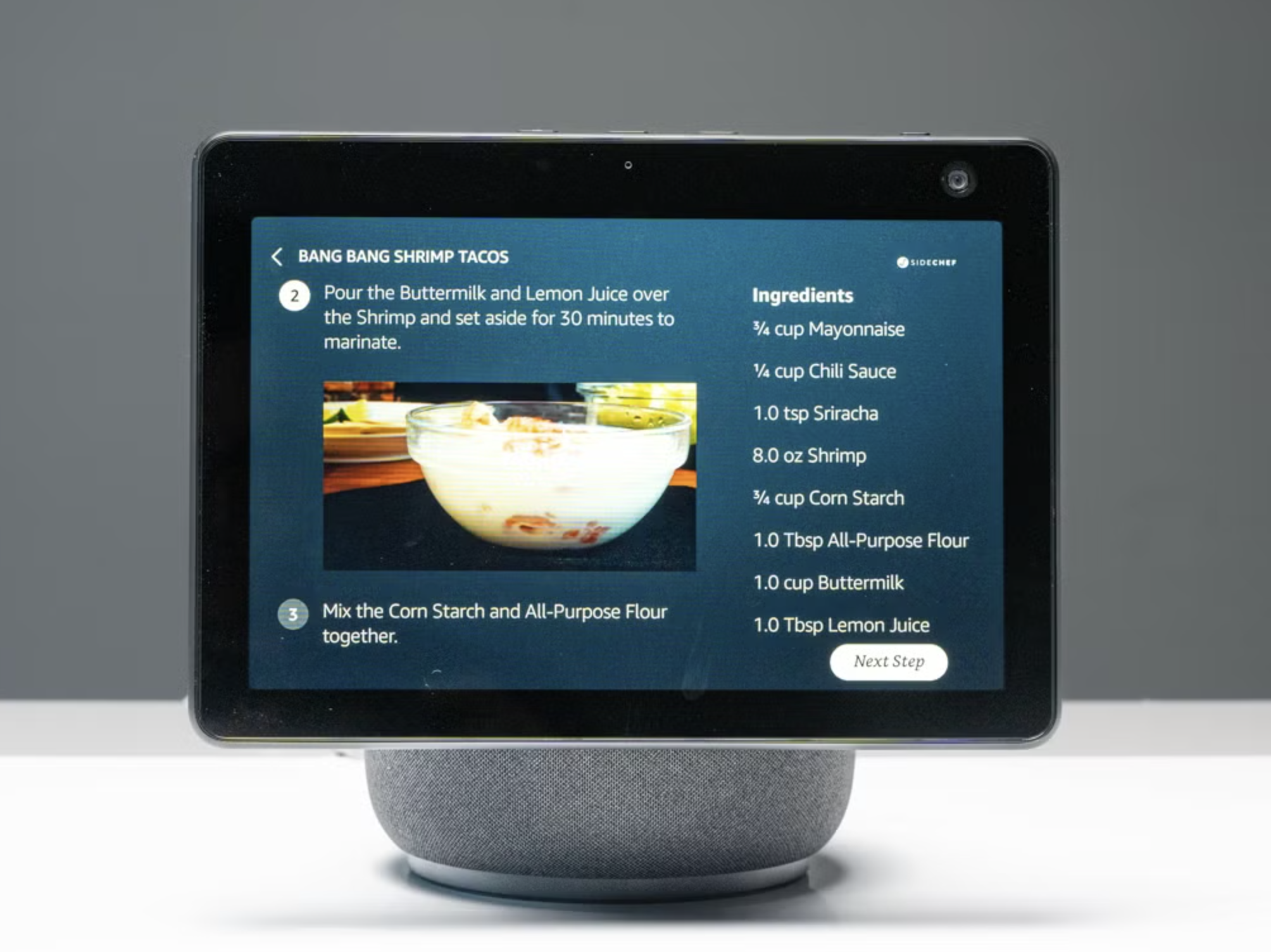 Echo Show 10 image