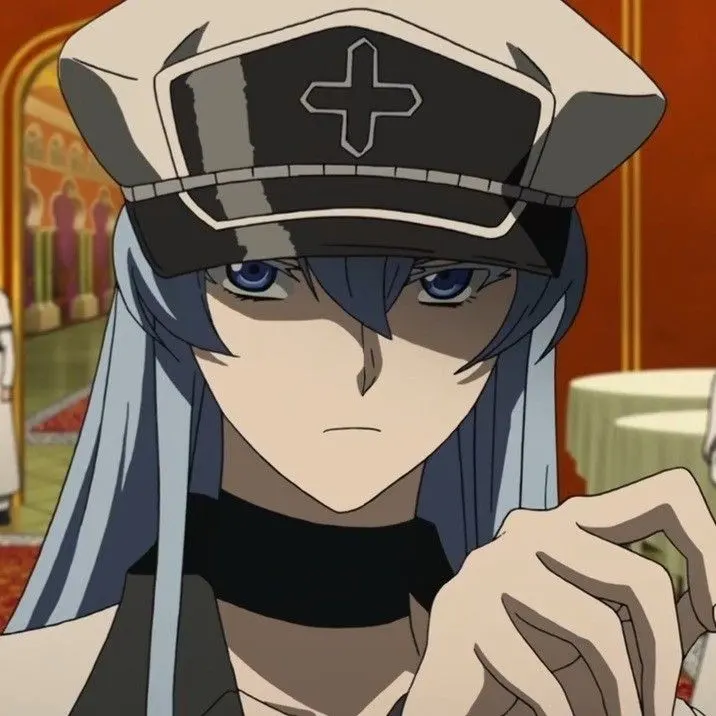 LunarEchoes profile picture