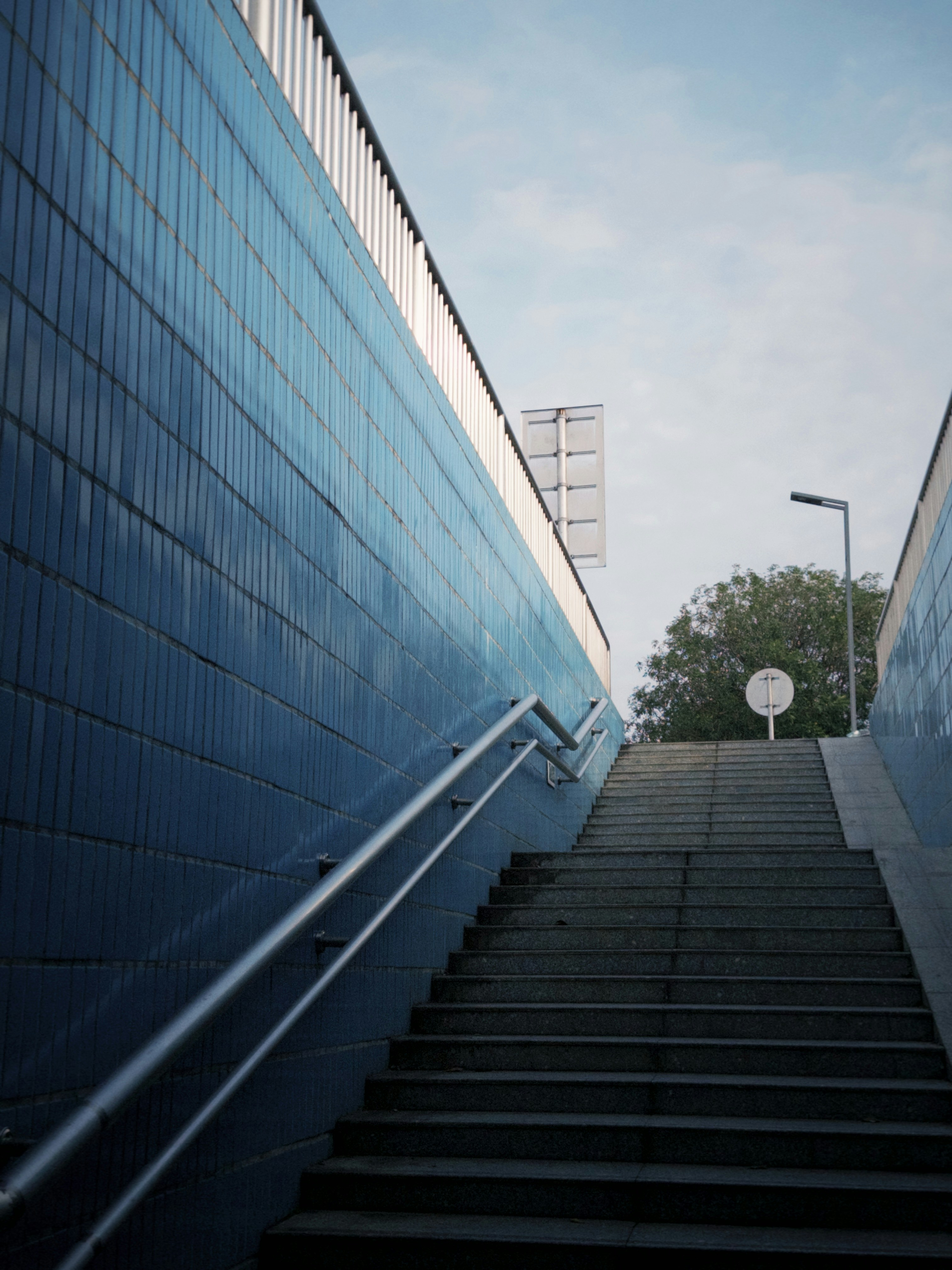 manuell profile picture